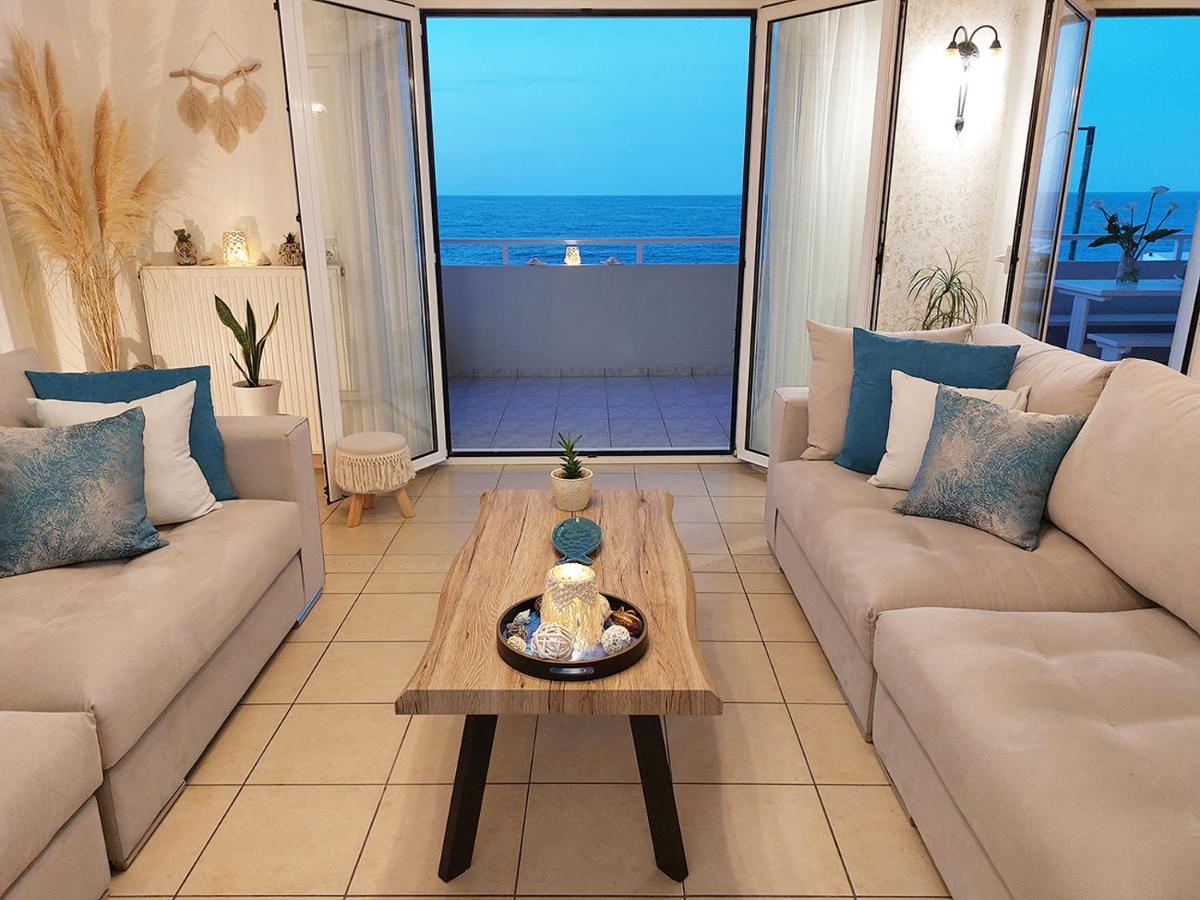 Amazing Beachfront Apartment In Hersonissos Hersonissos (Crete) Exterior foto